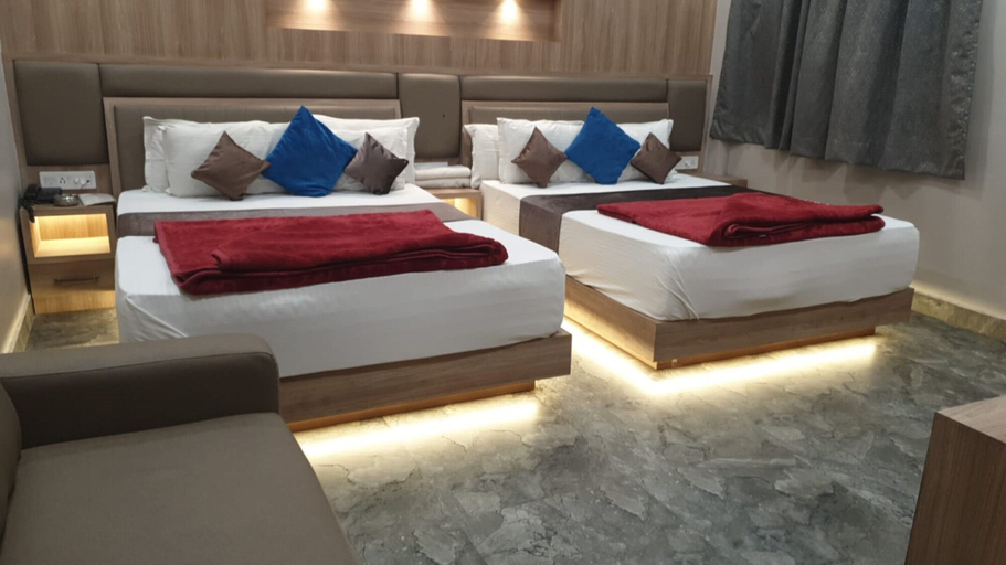 Bedroom 1, Hotel Kingsway Ajmer, Ajmer