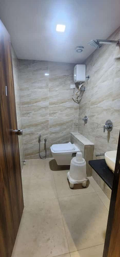 Bathroom, Hotel Sun Shine, Ahmadabad