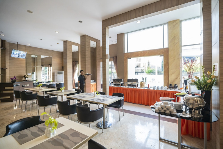 Food & Drinks 4, THE GLORIA SUITES JAKARTA, West Jakarta