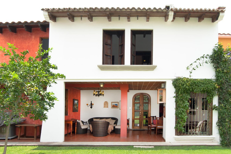 Public Area, Villas Santa Ana-Ricardo, Antigua Guatemala