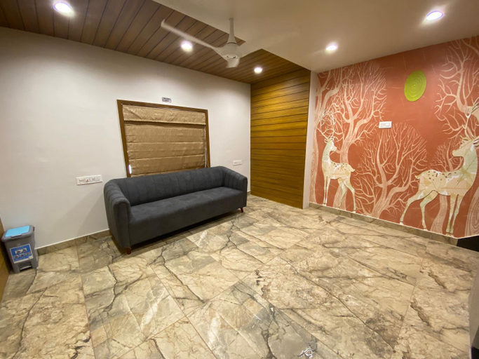 Others 5, HOTEL DAMODAR, Gir Somnath