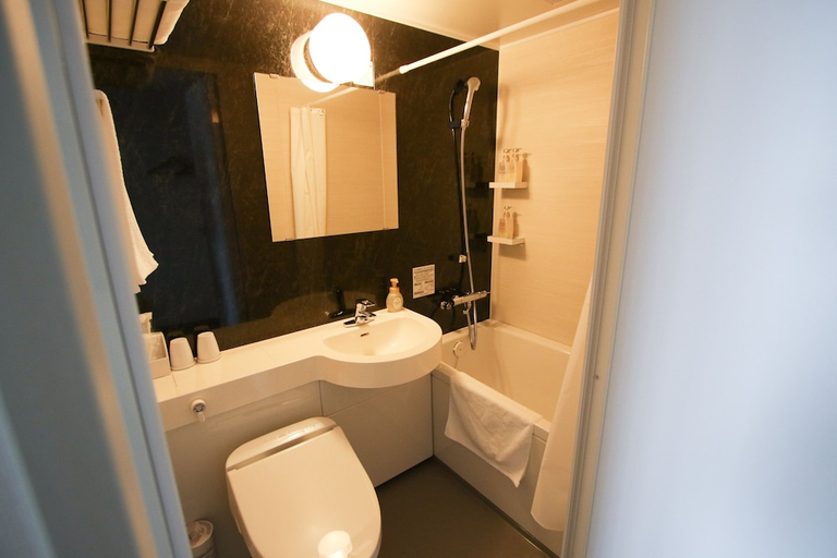 Bathroom 2, Hotel Bloemen North-Hanazono, Osaka