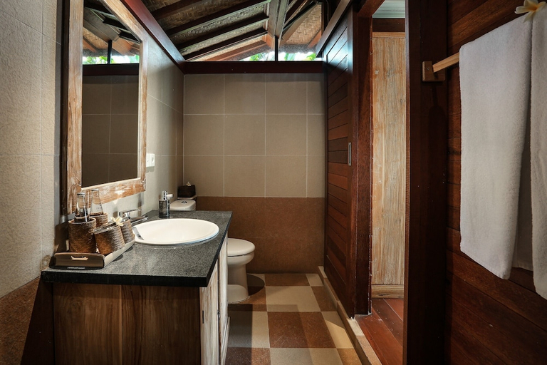 Bathroom 3, Yana Villas Kemenuh, Gianyar