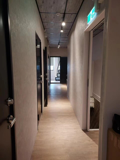 Others 5, North Coast Hostel, New Taipei City