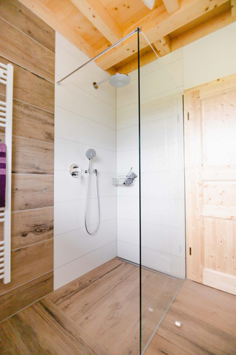 Bathroom 3, Holzerhof-Ferienwohnungen, Ortenaukreis