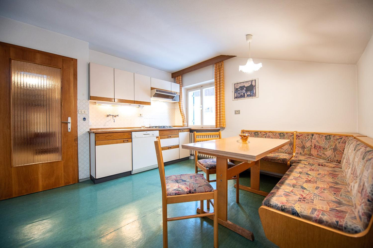 4, Apartments Karl, Bolzano