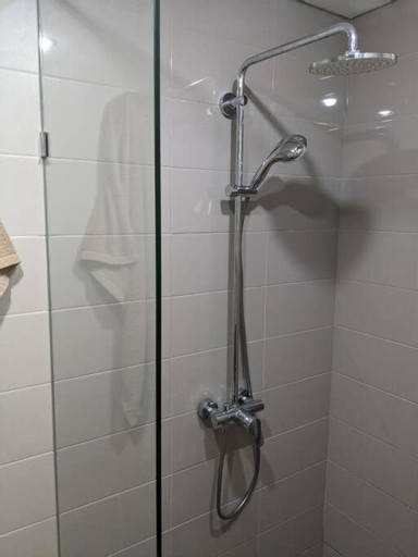 Bathroom 6