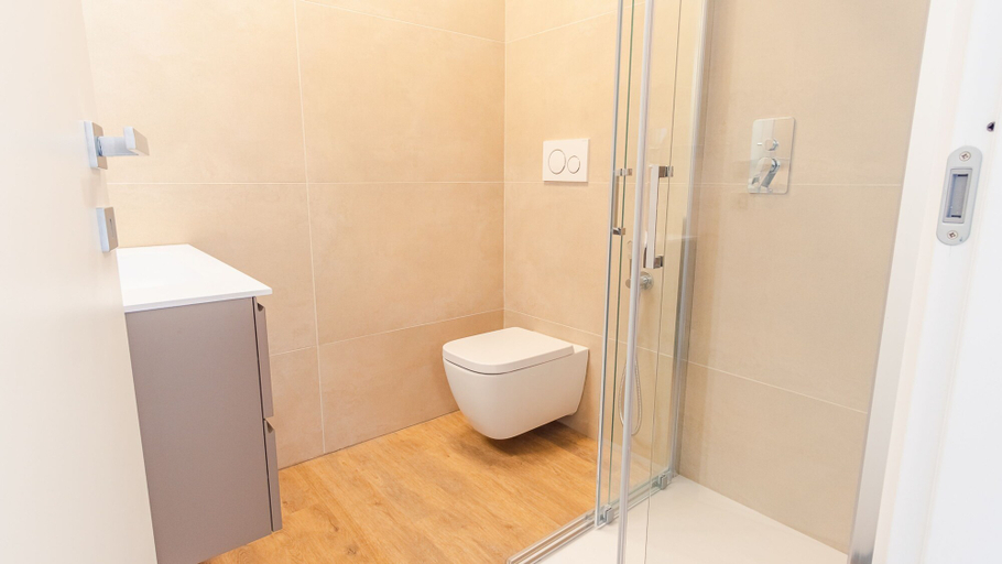 Bathroom 5, Rosa dei Venti Ovest, Brescia