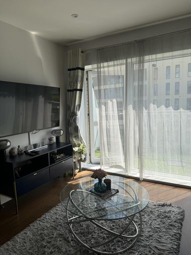 Others 4, Luxurious 2 Bedroom Apartment in Reading, Reading