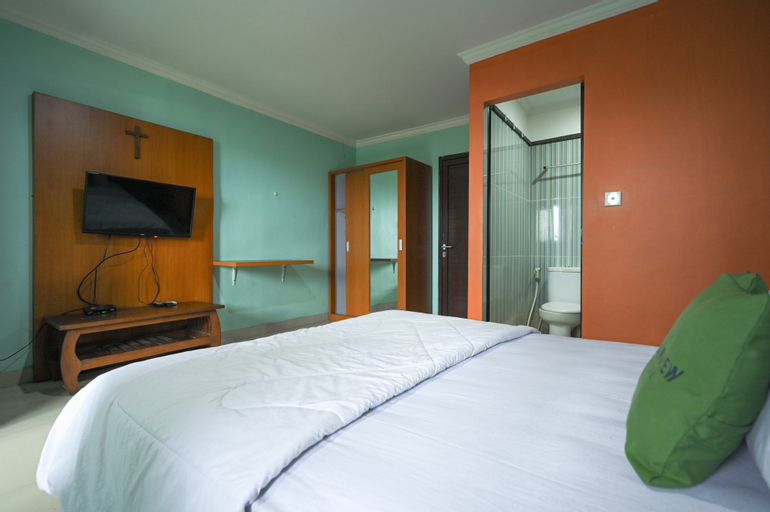 Bedroom 25