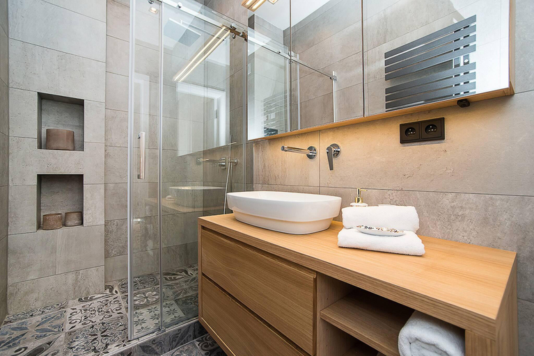 Bathroom 4, Charming Apartment In Famous Area, Praha 1