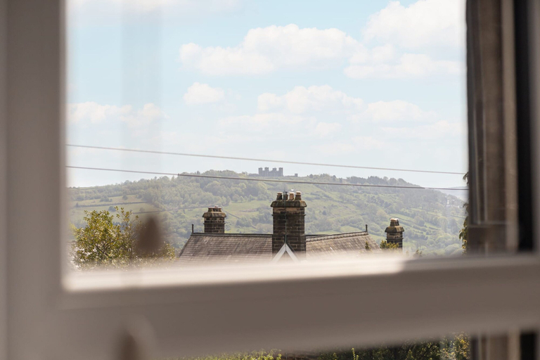 Room 5, Host Stay Rock End, Derbyshire