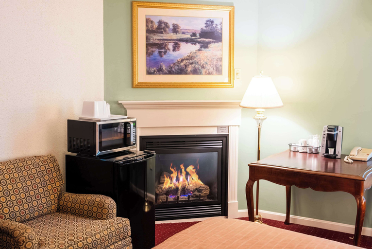 Fireside Inn & Suites Bangor, Penobscot