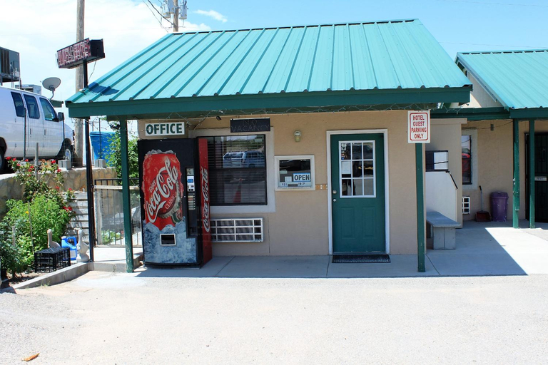 Others 4, Adobe Inn Motel, El Paso