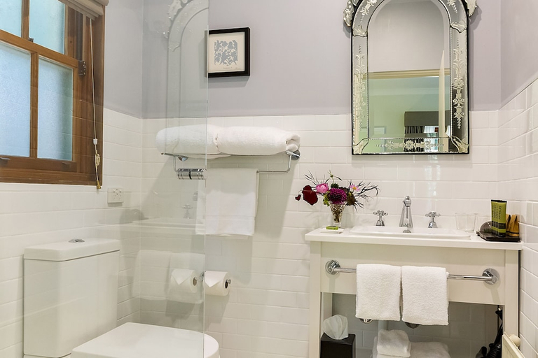 Bathroom 5, Peppers Manor House, Wingecarribee