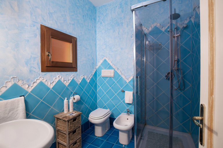 Room 5, Anemone Apartment With Terrace by Wonderful Italy, Olbia-Tempio
