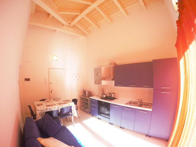 Dining Room 4