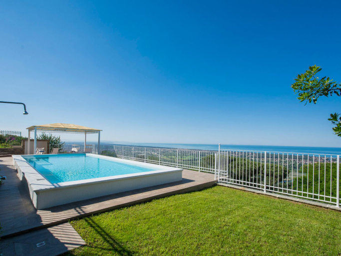 Sport & Beauty 2, Villa Delfina by Interhome, Massa Carrara