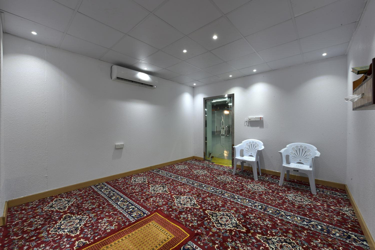 Food & Drinks 4, Al Kathban Al Ramli Al dahabi For Hotel Services, Riyadh