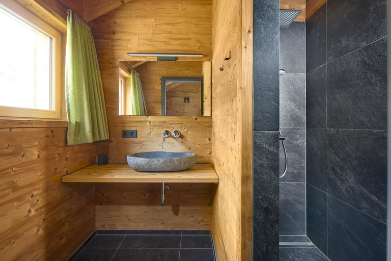Bathroom 3, DESIGN-CHALETS by Pferd auf Wolke NEU, Bludenz