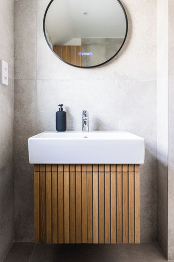 Bathroom 4, Pontcanna Pearl-Cardiff City Centre, Cardiff