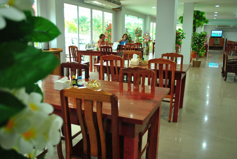 Food & Drinks 4, Karon Village Hotel, Pulau Phuket