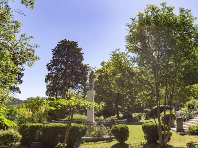 Garden 3, Residence Near Esperaza in a Beautiful Area, Aude