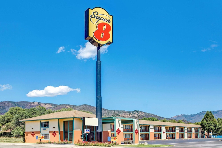 Exterior & Views, Super 8 By Wyndham Yreka, Siskiyou