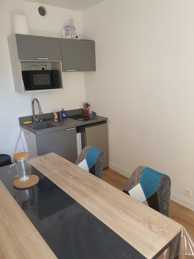 Others 3, Plat Gousset - RDC, Manche