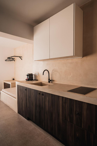 Others 3, Suites with magical view & jacuzzi, Attica