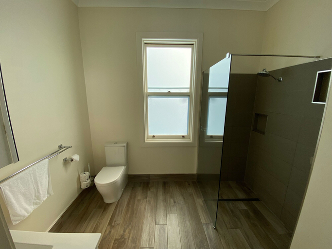 Bathroom 3, The Dorset Hotel, Dorset