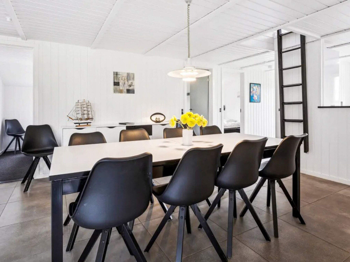 Food & Drinks, 5 Star Holiday Home in Nordborg, Sønderborg
