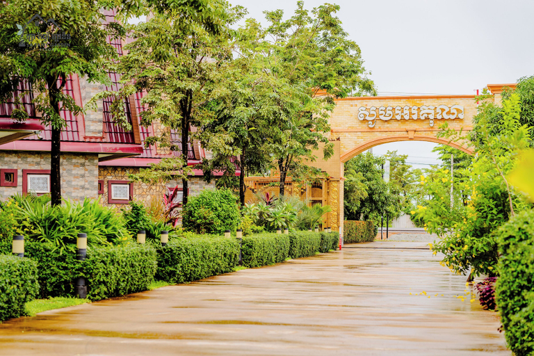 Exterior & Views 2, La Fairy Garden Resort, Kampot