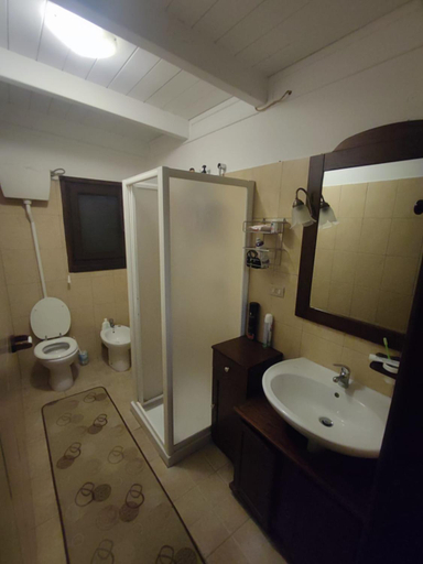 Bathroom, Villa Indipendente Superior "Fanfan" con ampio Giardino e Piscina, Bari