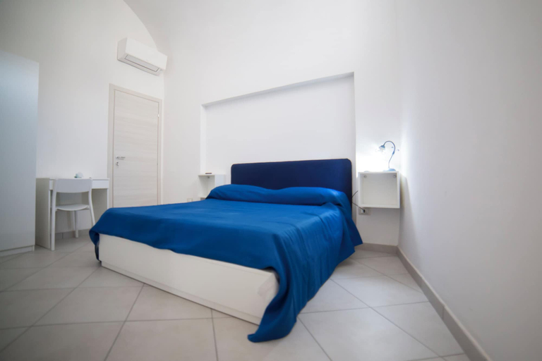 Bedroom 3, Elisa Dependance Centro, Salerno