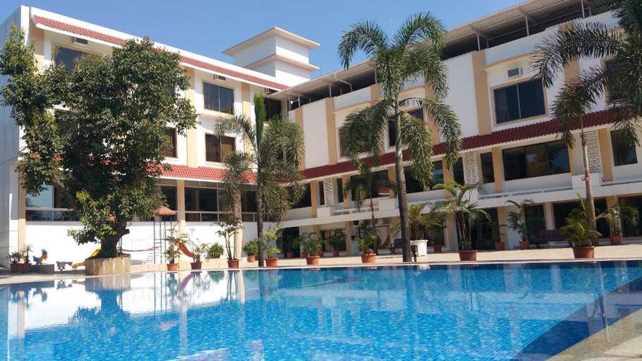 Sport & Beauty, Resort Silver Hills Lonavla & Khandala, Pune