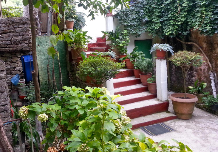 Others 4, Stone City Hostel, Gjirokastrës