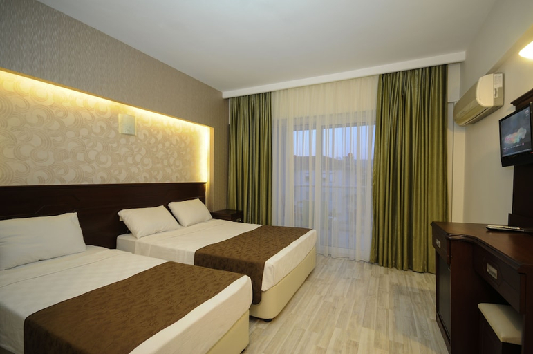Bedroom 3, Palmea Hotel, Marmaris