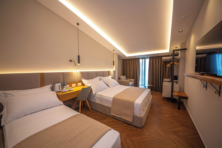 Bedroom 3, Emara Boutique Hotel, Kavajës