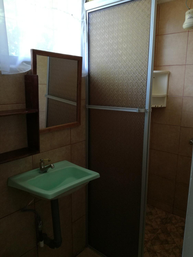 Bathroom 4, Hotel Margarita Sierpe, Osa