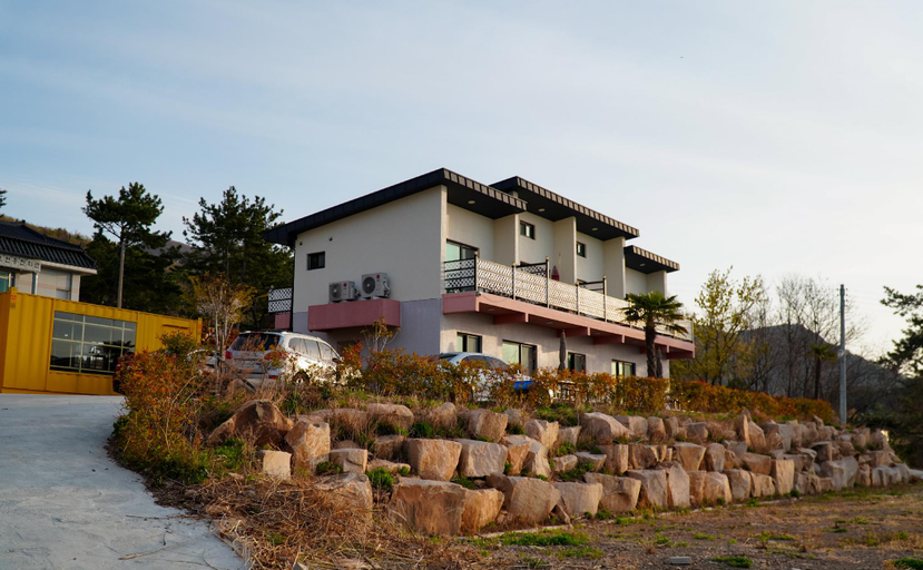 Others 4, goheung goheung hilling pension, Goheung