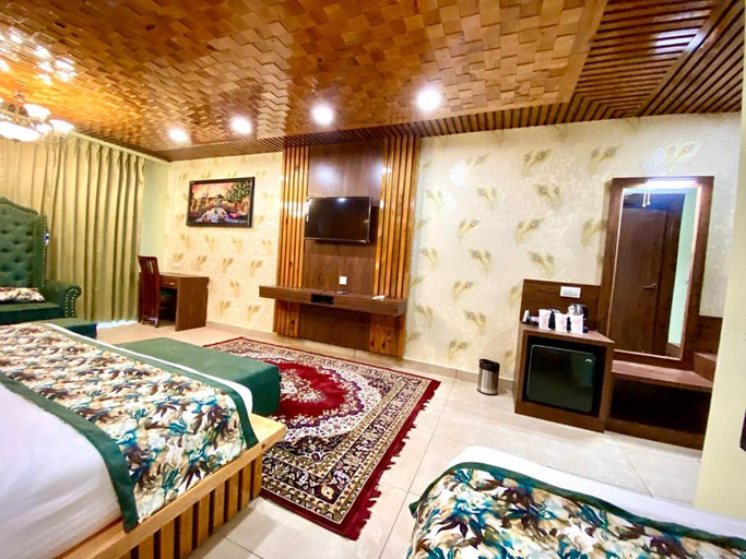 Bedroom 3, Hotel Woodville Inn - Hotel in Mcleodganj, Kangra