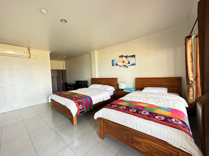 Bedroom 2, Lakey Peak B and B, Dompu