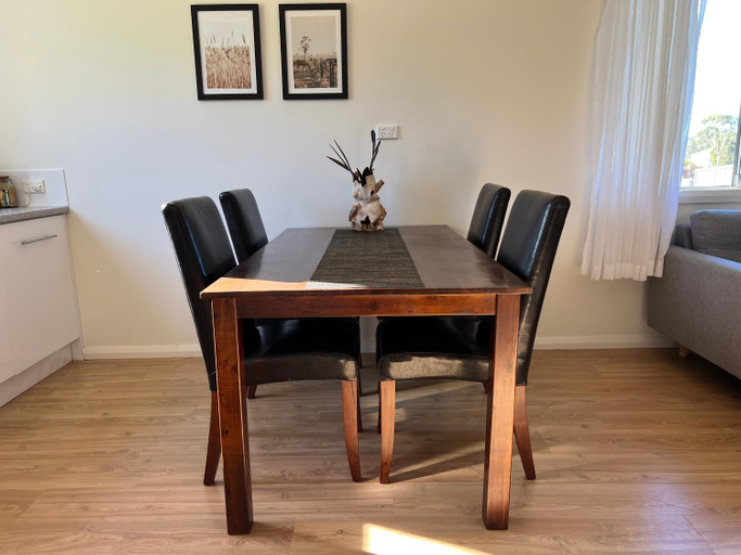 Others 5, Dora Creek Cottage, Lake Macquarie - West