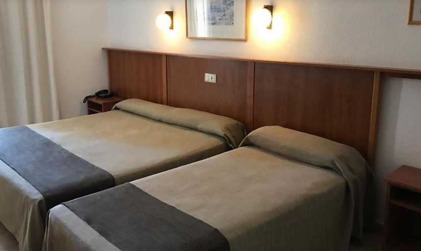 Bedroom 4, Stella Maris, Girona