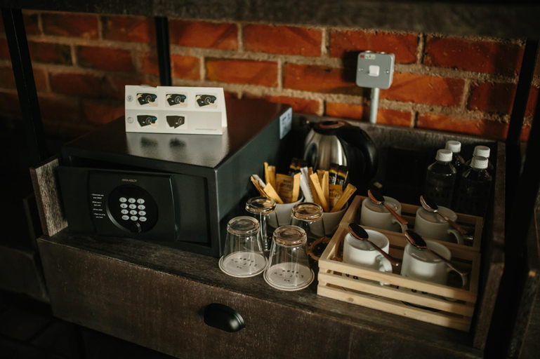 Amenities 8