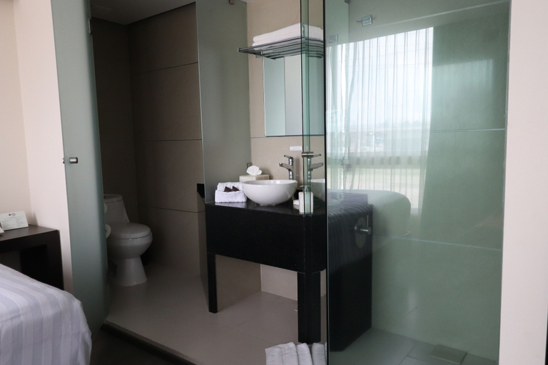 Bathroom 4, Best Western Plus Metepec & Suites, Toluca