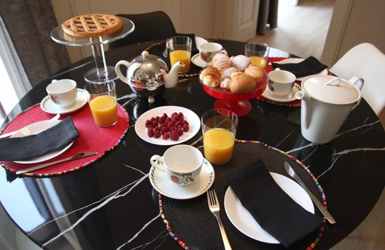 Food & Drinks 5, Calefati Gallery Luxury Apartment, Bari