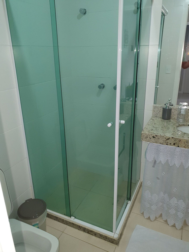 Bathroom 4, AP encantador na Praia do Forte! (208), Cabo Frio