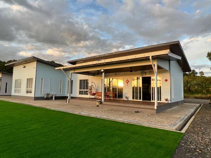 TANJUNG GROVE VILLAS, Kuala Penyu